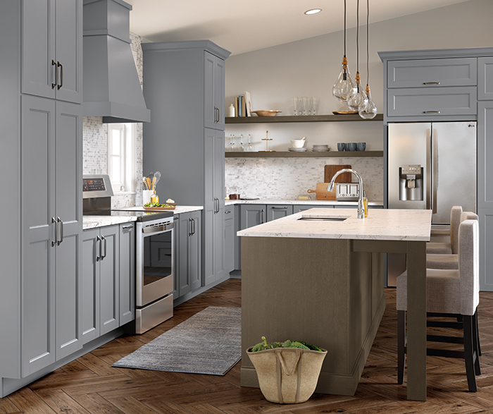 Casual Kitchen Cabinets in Neptune and Fieldstone